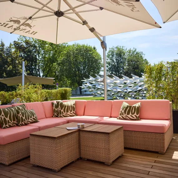 Lounge area 